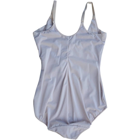 Maidenform Shapewear Bodysuit Tan Women's Size Medium DM5004 - Picture 1 of 4